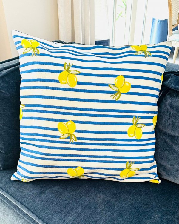 Pillow in Limoncello Style